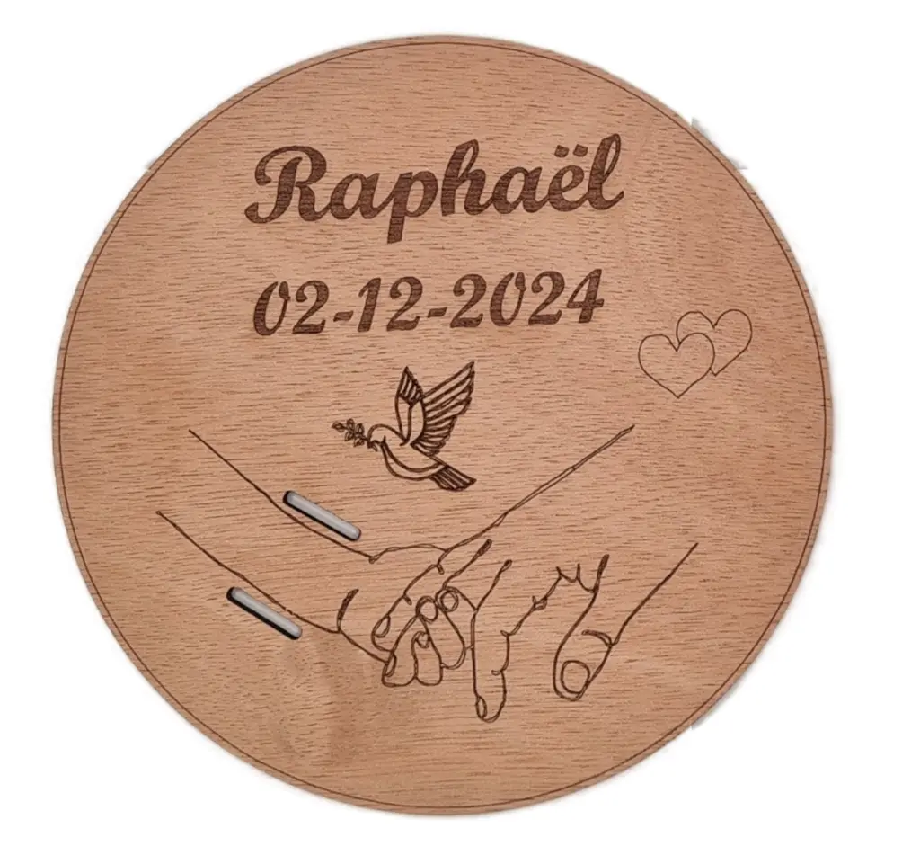 Décoration bracelet de naissance en bois 4.webp